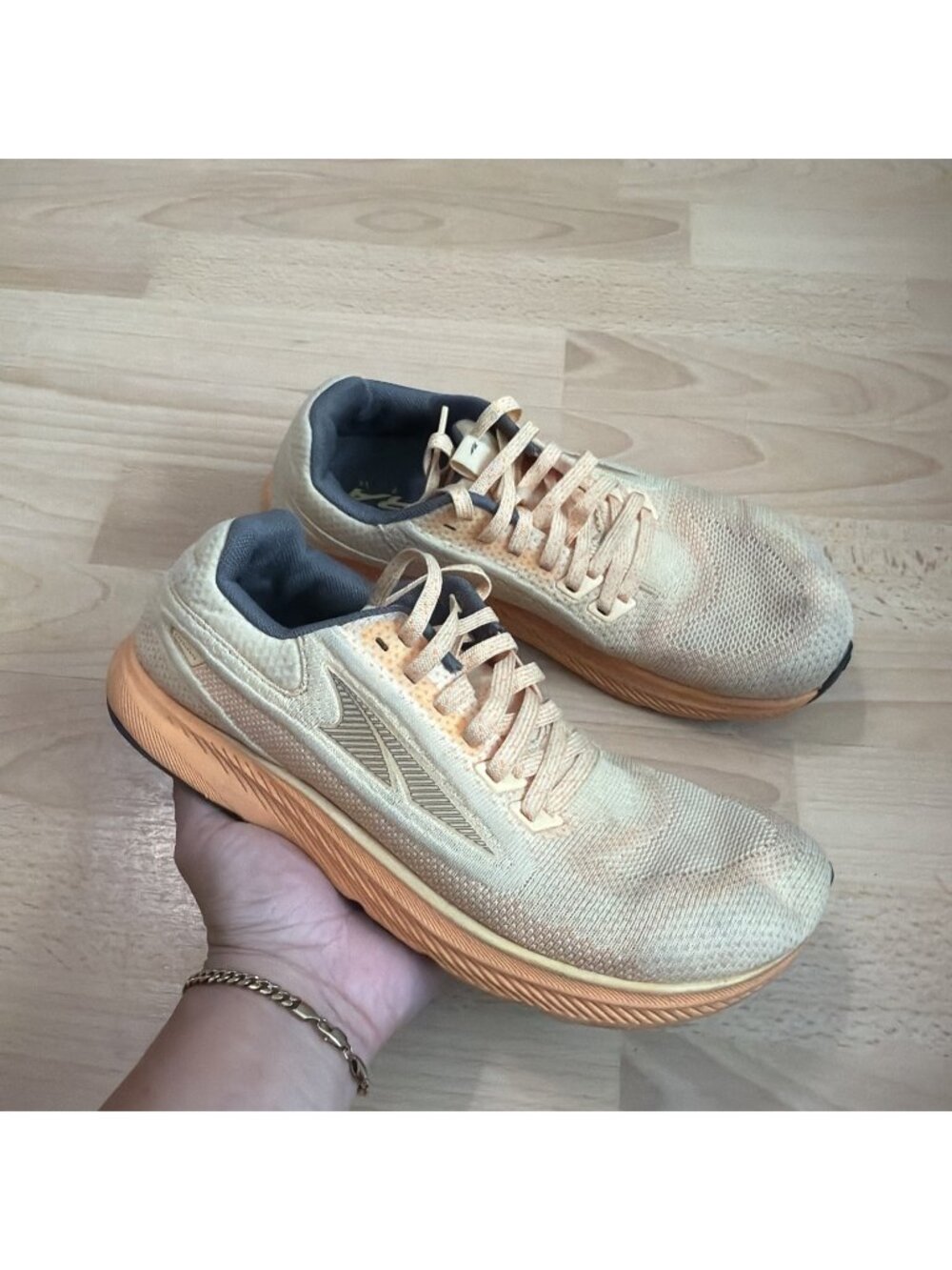 Altra Escalante 3 Sneakers Men 8 Running Shoes Orange  Foot Shape Trainer Road